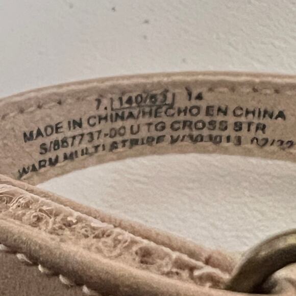 Old Navy  Mixed Material Girls Cross-Strap Sandals  Sz 7 - Picture 6 of 6